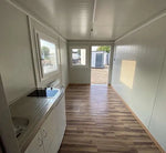 Bürocontainer 6,00 x 2,40 m mit WC, Dusche und Küche (Ref: 2390)